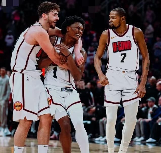 让火箭更衣, 赛季最缺乏 让火箭更衣, 赛季最缺乏